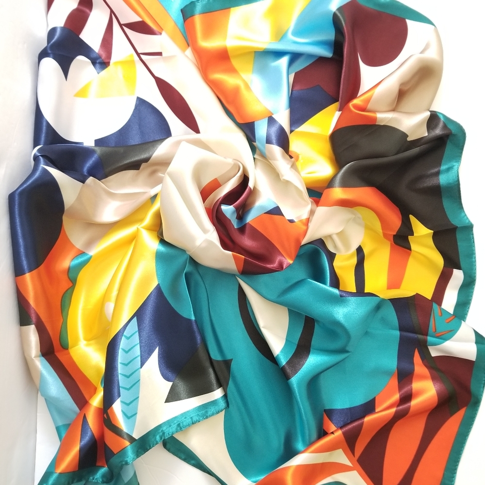 NWOT Multicolor Square Scarf - Picture 2 of 4